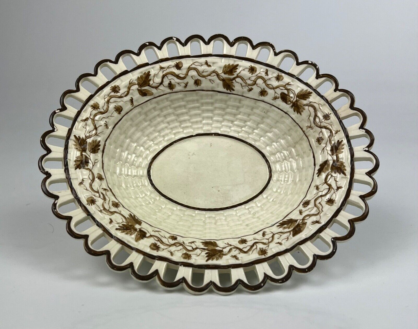 A Finely Painted Reticulated Creamware Small Tazza/Basket c.1795