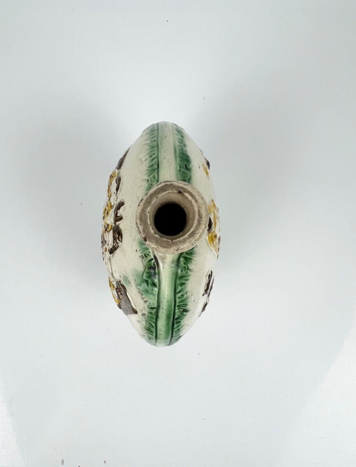 A rare Gretna Green marriage flask painted in pratt colours. c.1790