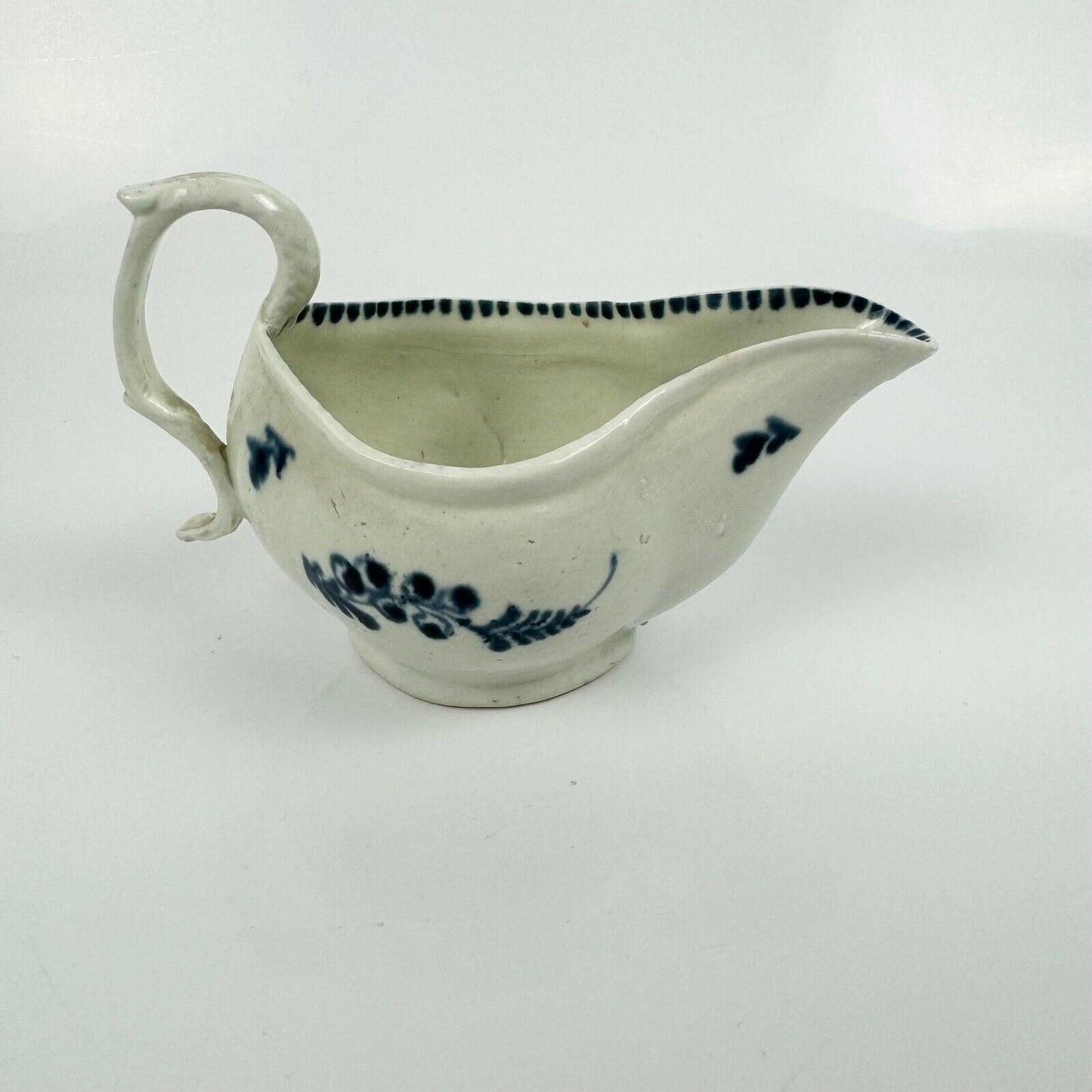 A Pennington Liverpool blue/white creamboat in the Horsetail pattern. c.1780
