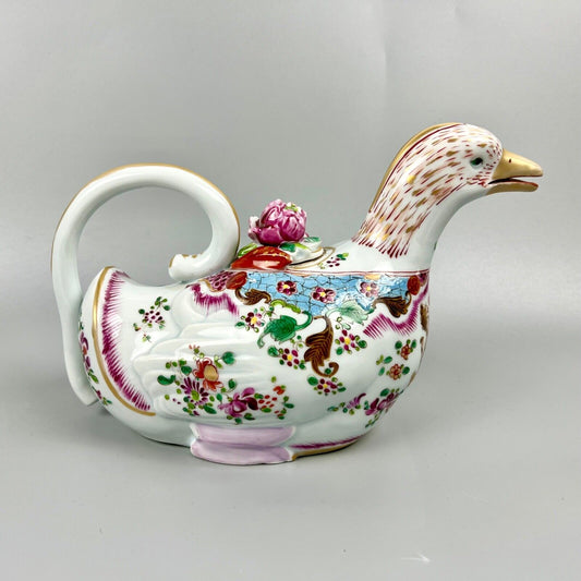 A 19thc Samson Paris chinese export style armorial duck shaped teapot c.1870-80