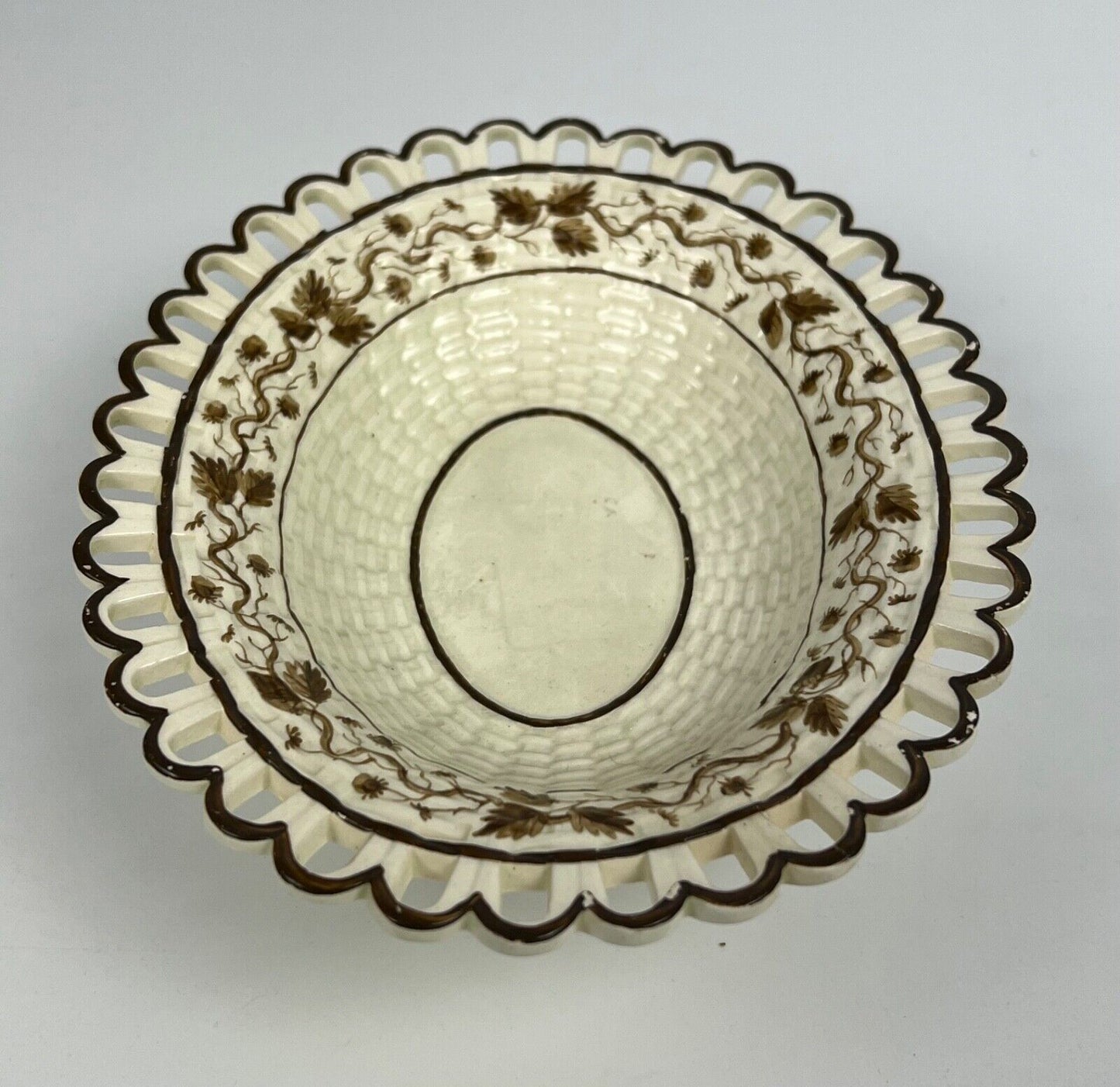 A Finely Painted Reticulated Creamware Small Tazza/Basket c.1795