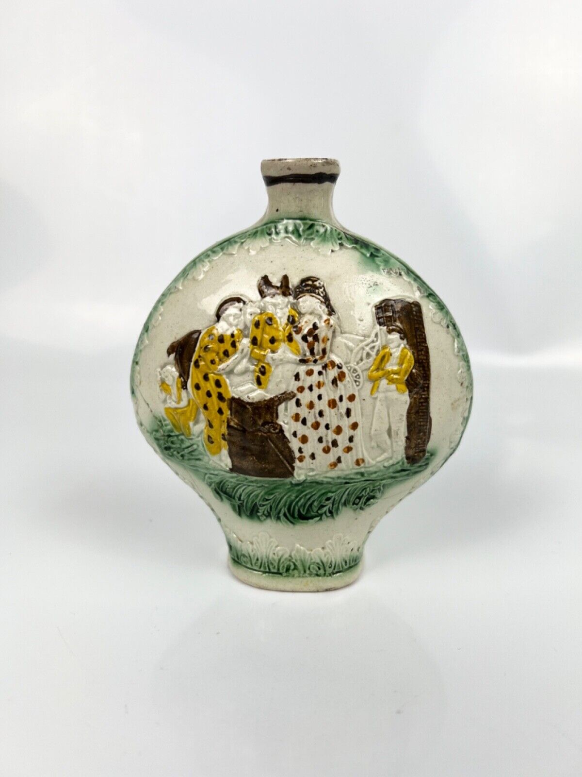 A rare Gretna Green marriage flask painted in pratt colours. c.1790
